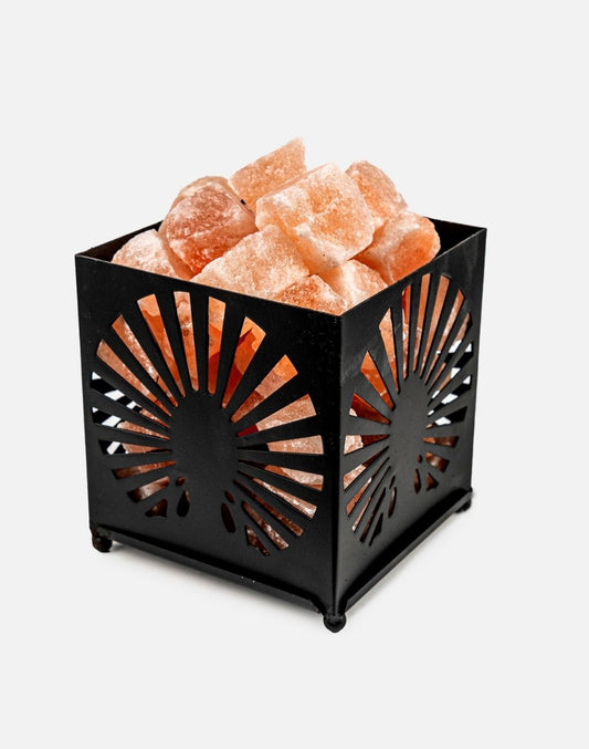 Urban Style Iron Basket with Salt Chunks Lamp