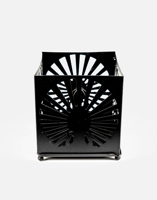 Urban Style Black Iron Basket