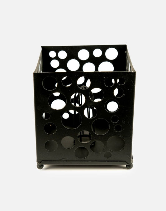 Circle Style Black Iron Basket