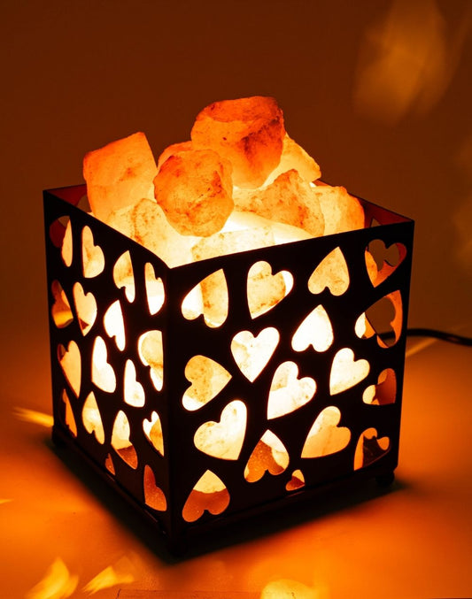 Heart Style Iron Basket with Salt Chunks Lamp