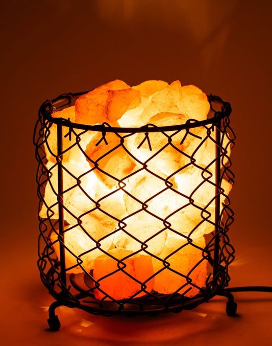 Cylinder Style Iron Basket with Salt Chunks Lamp