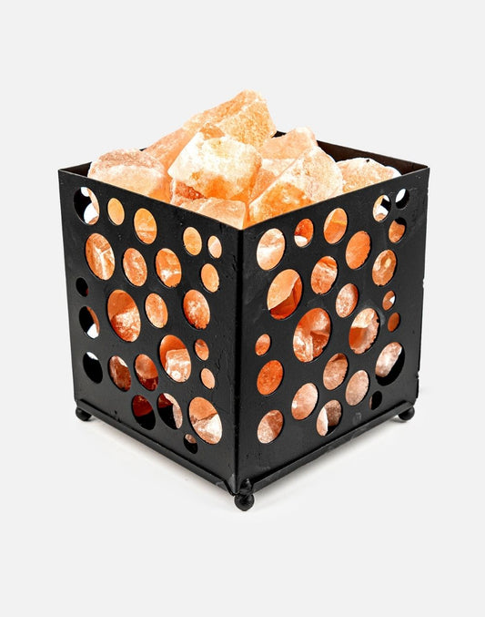 Circle Style Iron Basket with Salt Chunks Lamp